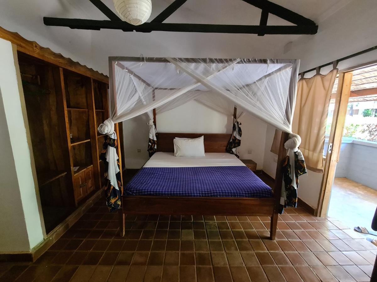 Honey Badger Lodge Моши Экстерьер фото